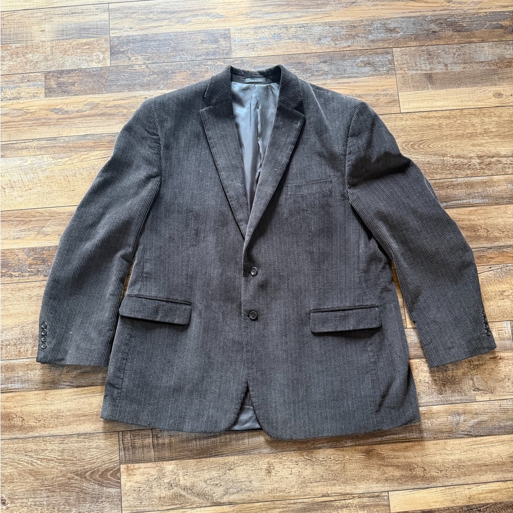 Chaps Men's Charcoal Gray Two-Button Blazer